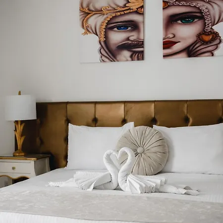 Giorgio Boutique Hotel 3*