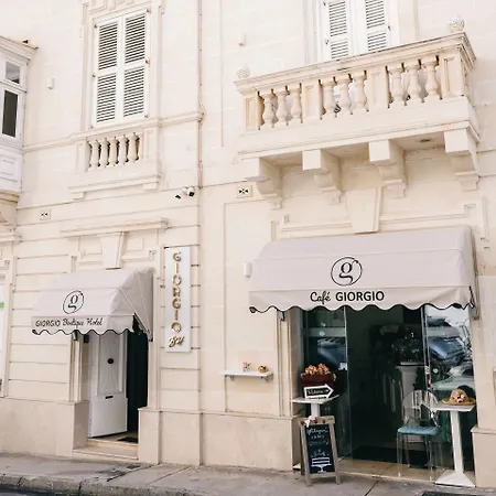 בית הארחה Giorgio Boutique 3*