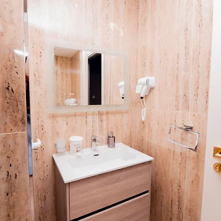 Giorgio Boutique 斯利马