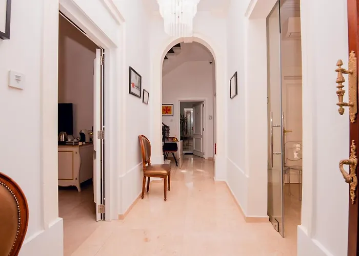 Гостевой дом Giorgio Boutique Слима